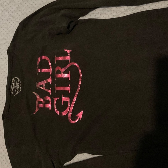 STREETWEAR SOCIETY   BLACK T-SHIRT  WITH SHINY ‘’BAD GIRL ‘IN PINK SIZE LARGE - Picture 2 of 7